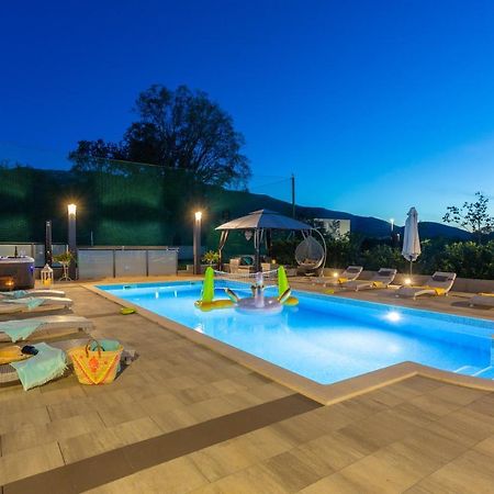 Villa Maris Dugopolje Ngoại thất bức ảnh