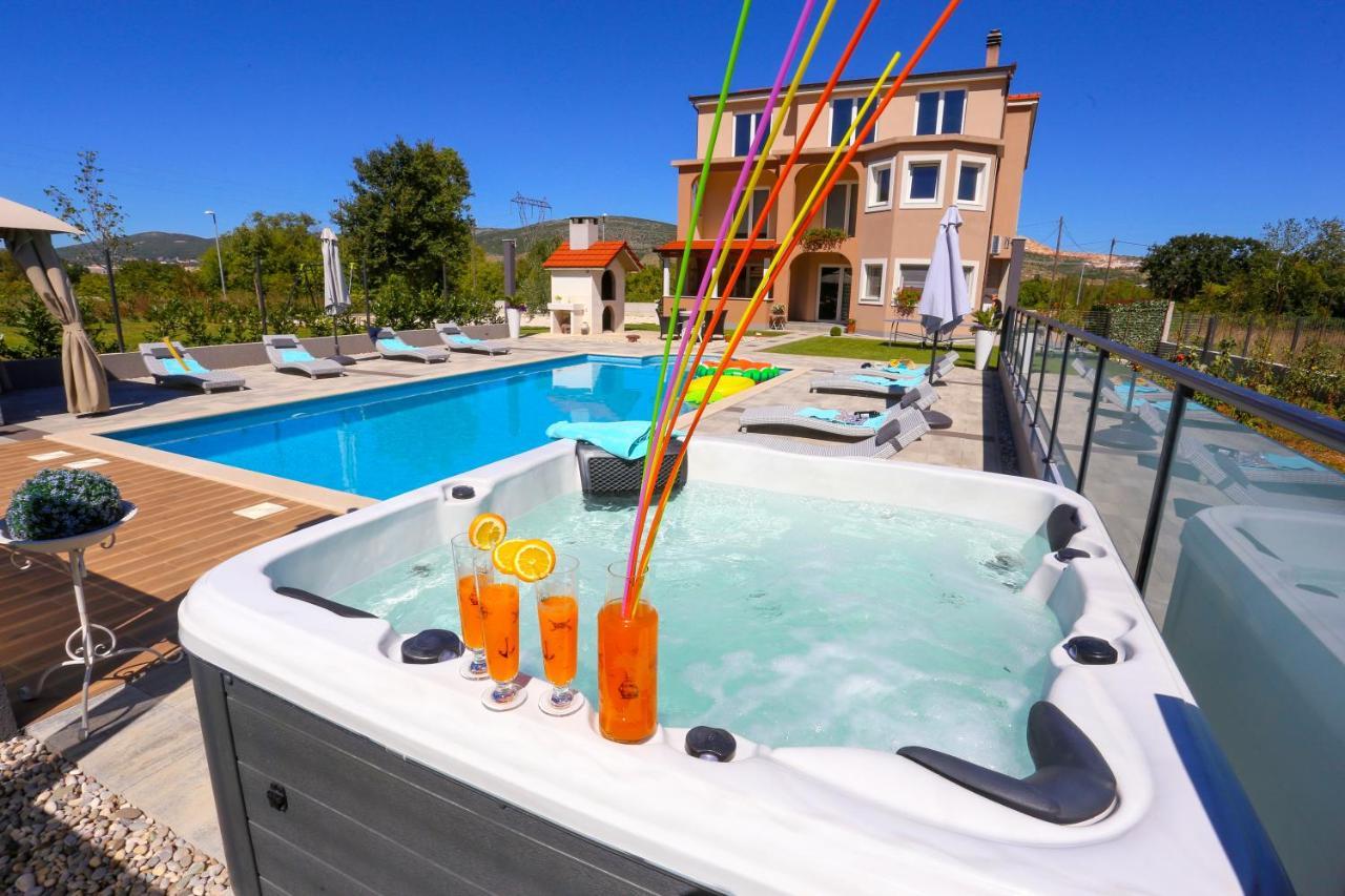 Villa Maris Dugopolje Ngoại thất bức ảnh