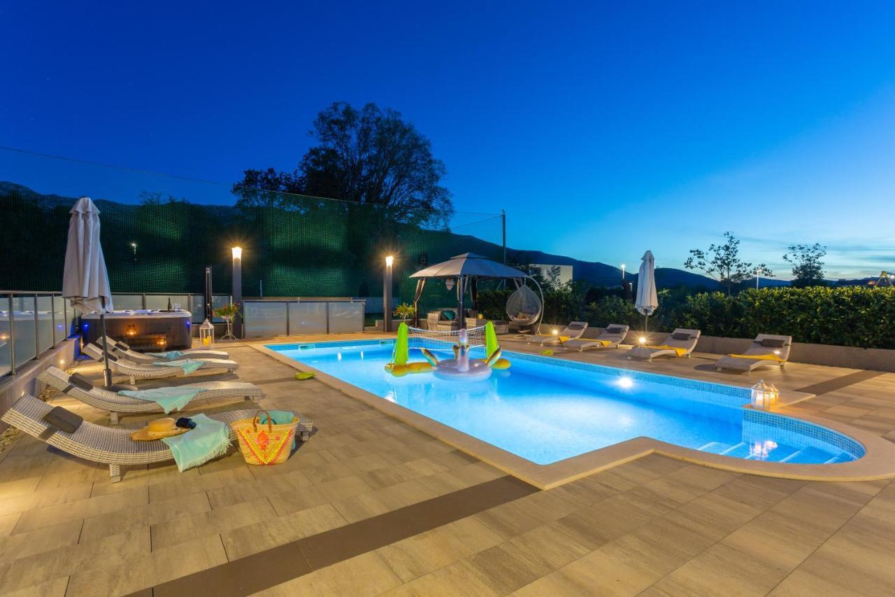 Villa Maris Dugopolje Ngoại thất bức ảnh