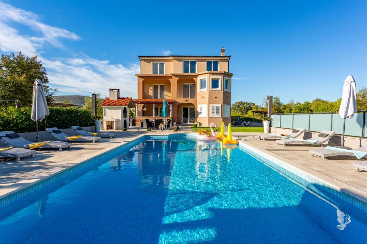 Villa Maris Dugopolje Ngoại thất bức ảnh