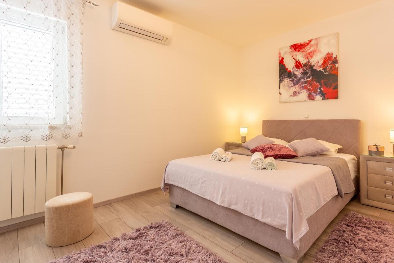 Villa Maris Dugopolje Ngoại thất bức ảnh
