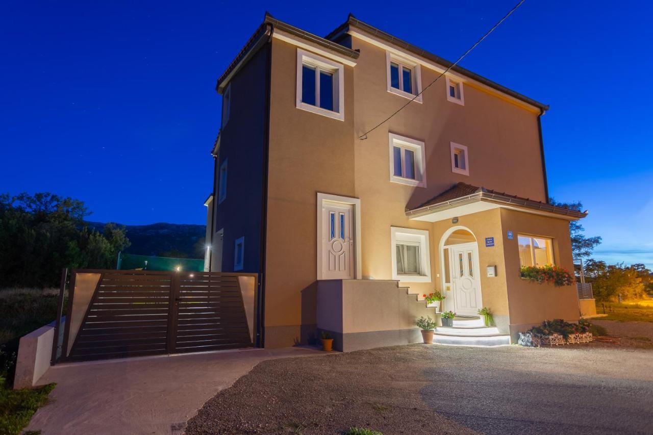 Villa Maris Dugopolje Ngoại thất bức ảnh