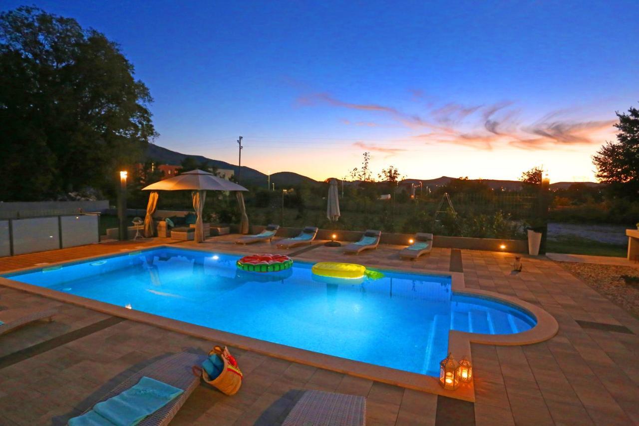 Villa Maris Dugopolje Ngoại thất bức ảnh